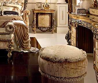 Пуф A.R.ARREDAMENTI SRL Royal Palace 563 фабрика A.R.ARREDAMENTI SRL из Италии