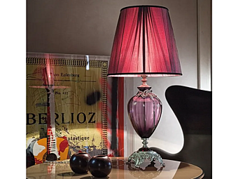 Настольная лампа с тканевым абажуром и фиксированной ручкой Euroluce Lampadari  Nausicaa LG1 фабрика EUROLUCE LAMPADARi из Италии