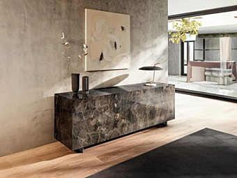 Стеклянный буфет с раздвижными дверями LAGO Plenum Xglass 0833 фабрика LAGO из Италии