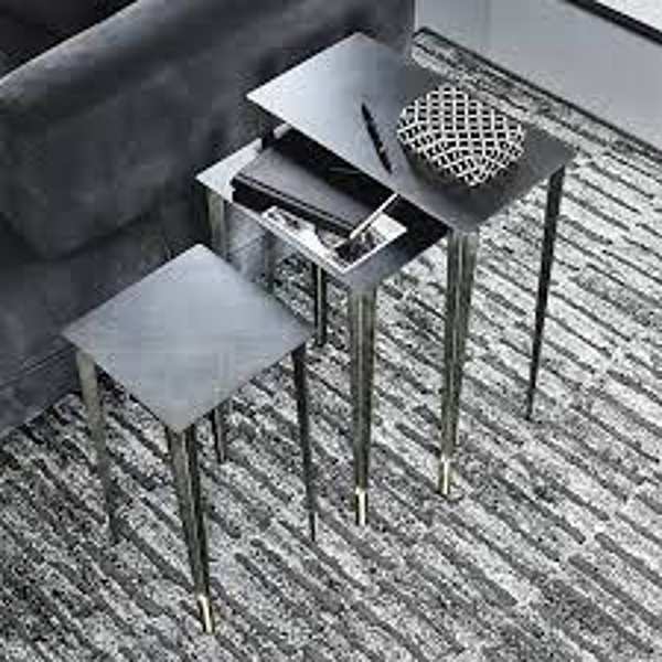 Стол журнальный CATTELAN ITALIA Giorgio Cattelan SPILLO фабрика CATTELAN ITALIA из Италии. Фото №3