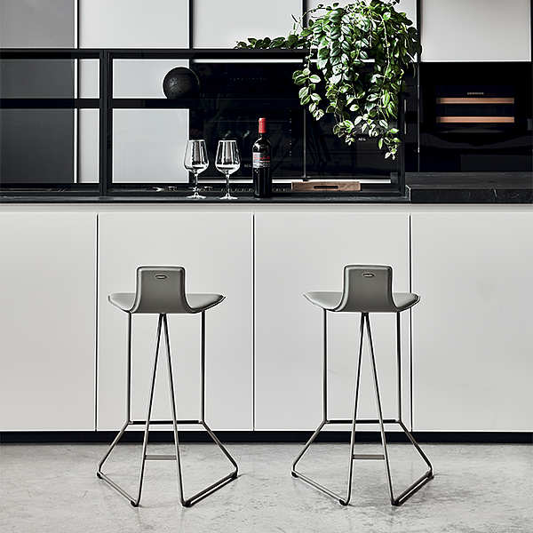 Барный стул CATTELAN ITALIA Pepe BOOK 2