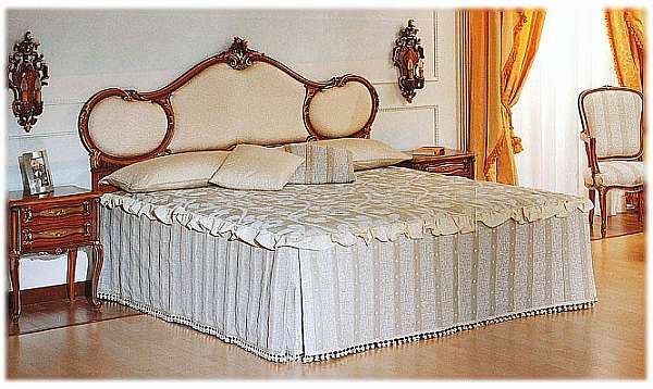 Кровать ASNAGHI INTERIORS 200551 New classic collection