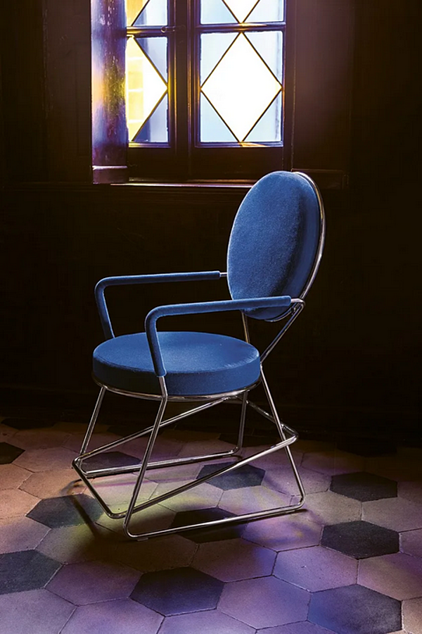 Кресло с подлокотниками обитое тканью MOROSO Double Zero 0NL фабрика Moroso из Италии. Фото №5