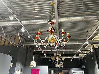 Подвесная люстра Euroluce Подвесная люстра Euroluce фабрика EUROLUCE LAMPADARi из Италии