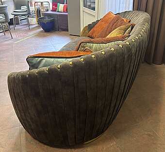 Диван Via Spiga Bedding Atelier фабрика Bedding Atelier из Италии