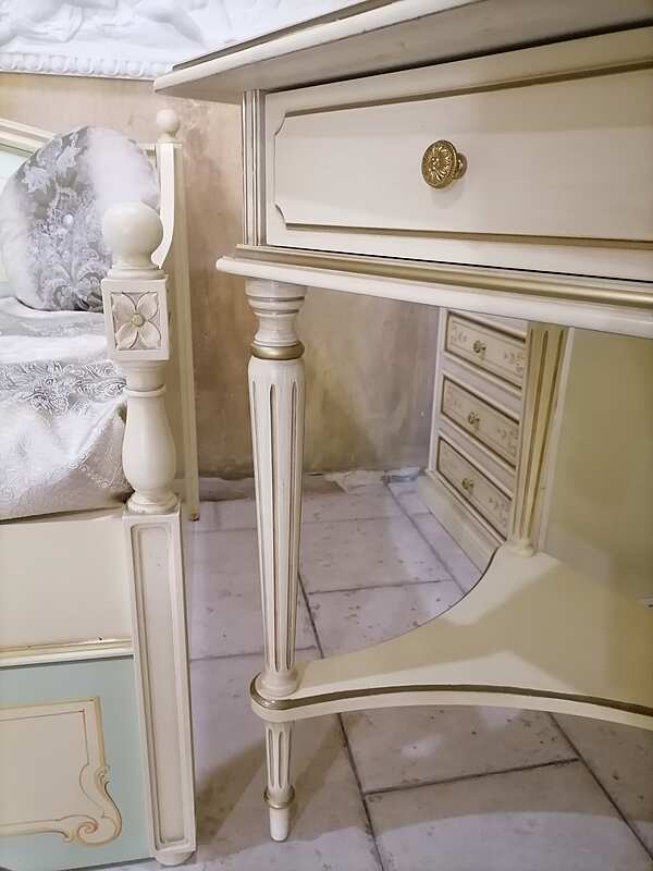 Pellegatta Стол письменный     art Sara      135х65х78 фабрика PELLEGATTA из Италии. Фото №7