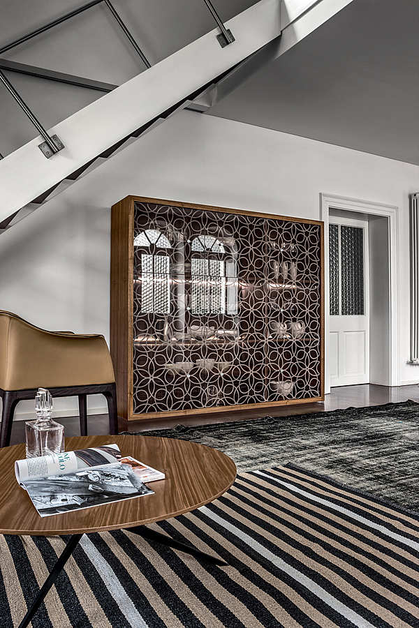 Витрина TONIN CASA GRANADA - 8609 Couture