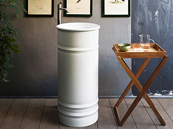 Круглая умывальник из нержавеющей стали для улицы AGAPE Vieques фабрика Agape из Италии