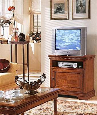 Тумба под TV 224