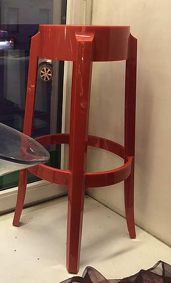 Табурет красный Kartell