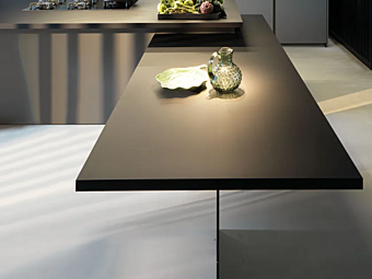 Прямоугольный стол с мраморной столешницей Euromobil Piano