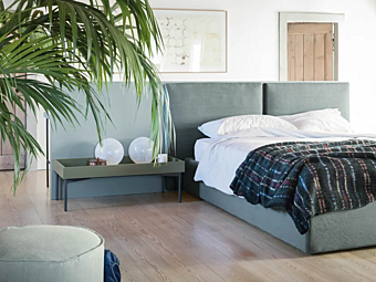 Подголовник для двуспальной кровати из ткани NOVAMOBILI Cube  фабрика NOVAMOBILI из Италии