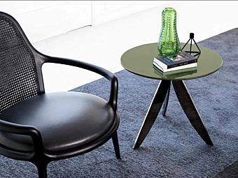 Высокий боковой столик из МДФ для гостиной BertO Circus фабрика BertO из Италии