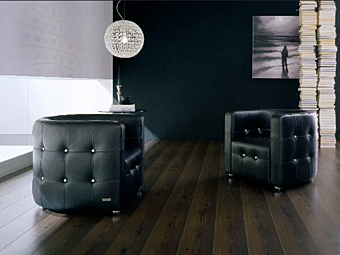 Кресло с обитой спинкой из ткани MitoHome Pegaso фабрика MitoHome из Италии