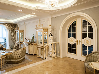 Деревянная дверь с обитой панелью Sogno Martini Interiors Chelyabinsk Деревянная дверь с обитой панелью Sogno Martini Interiors Chelyabinsk фабрика MARTINI INTERIORS из Италии