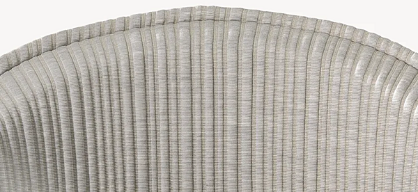 Кресло с обивкой из ткани и подлокотниками Moroso Husk 001 фабрика Moroso из Италии. Фото №6