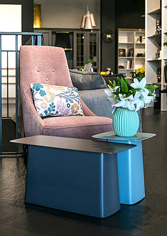 VITRA Стол большой BOU Metal Side Outdoor large dimgrey