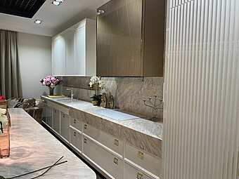 Кухня с островом от фабрики CASTAGNA CUCINE