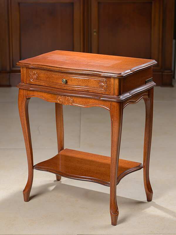 Modenese Gastone Тумбочка приставная  art. 8899-ca-2 фабрика MODENESE GASTONE из Италии. Фото №2