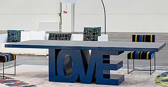 Деревянный стол из коллекции ERBA ITALIA Love фабрика ERBA ITALIA из Италии