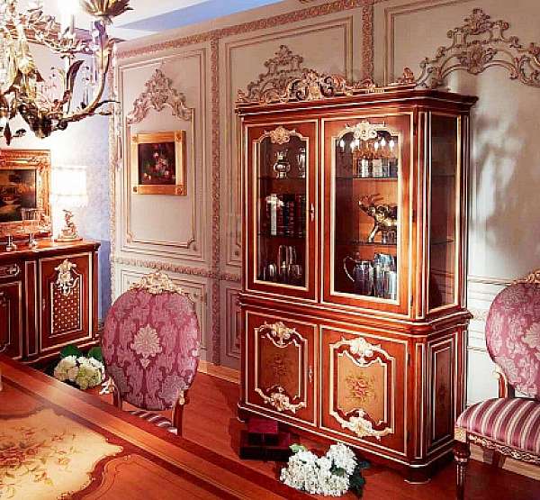 Витрина ASNAGHI INTERIORS L13806 La boutique