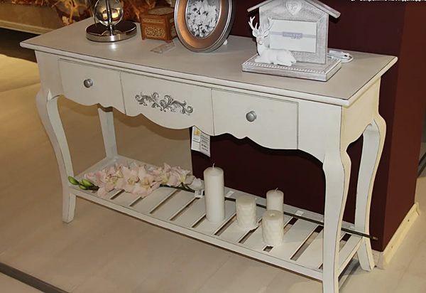 Светлая консоль Clayre & Eef 40218Z фабрика Clayre & Eef из Италии. Фото №2