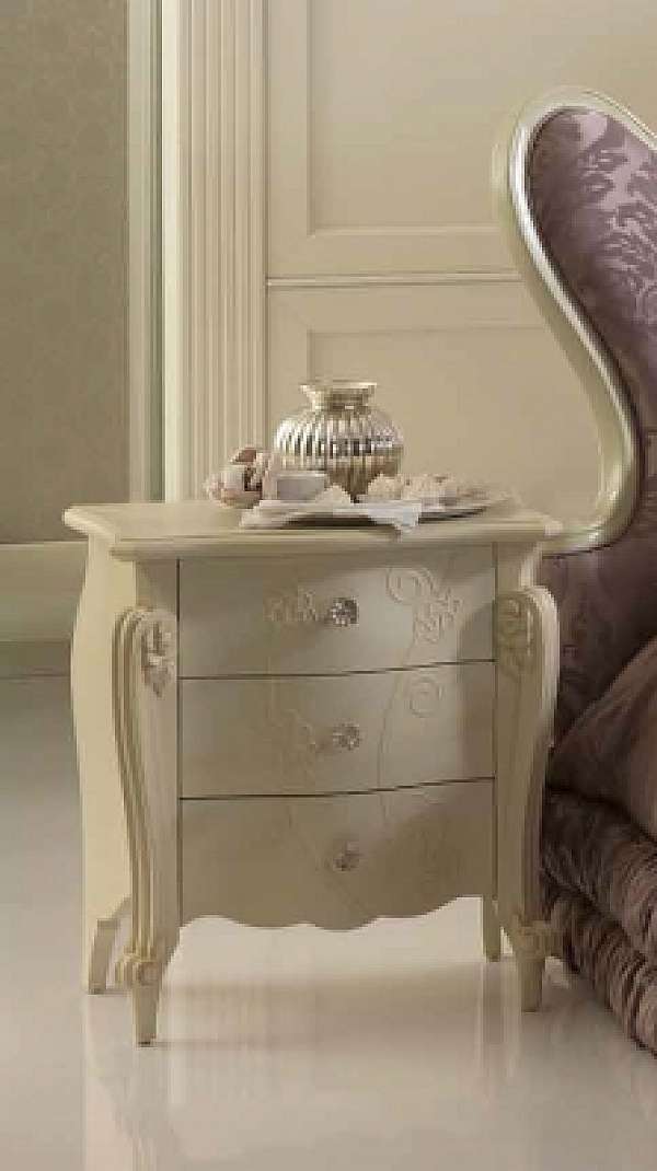 Тумбочка PIERMARIA empire Night collection