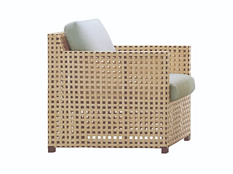 Кресло с подлокотниками из ткани Gervasoni WK 581S1 фабрика Gervasoni из Италии