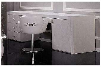 Письменный стол FORMITALIA Lexinghton desk Письменный стол FORMITALIA Lexinghton desk фабрика FORMITALIA из Италии