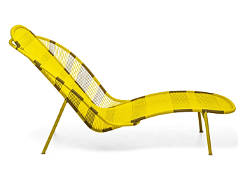 Шезлонг из цветного полиэтилена с ручной плеткой Moroso IMBA фабрика Moroso из Италии