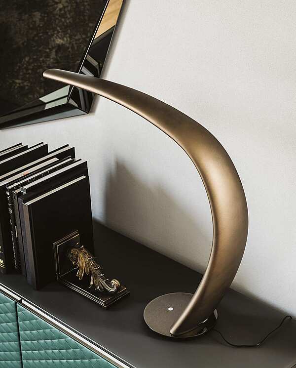 Настольная лампа CATTELAN ITALIA Piero De Longhi Mamba фабрика CATTELAN ITALIA из Италии. Фото №2
