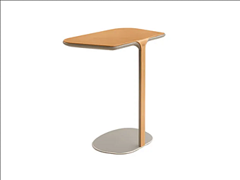 Кофейный столик из дерева с мраморной столешницей POLTRONA FRAU Assaya фабрика POLTRONA FRAU из Италии