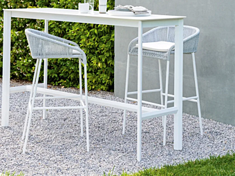 Скамейка из порошково окрашенного алюминия с обитой спинкой VARASCHIN Cricket 2991, 2994 фабрика VARASCHIN из Италии