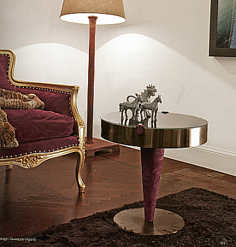 Подставка LONGHI (F.LLI LONGHI) Y 709 фабрика LONGHI (F.LLI LONGHI) из Италии